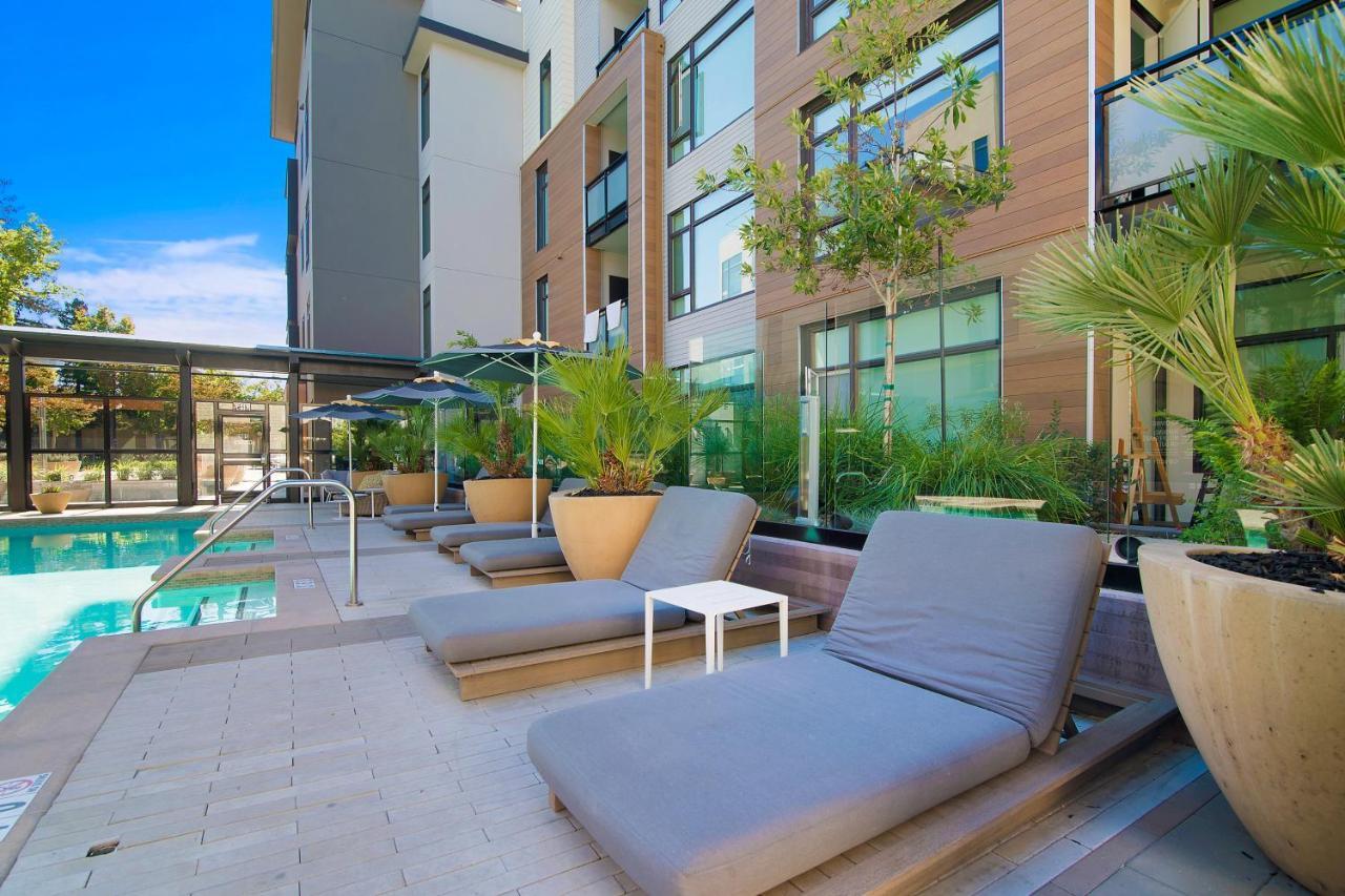 Global Luxury Suites At Downtown Mountain View Eksteriør bilde