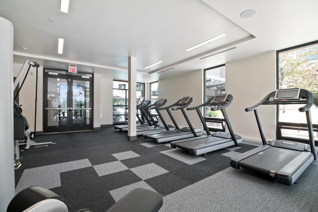 Global Luxury Suites At Downtown Mountain View Eksteriør bilde