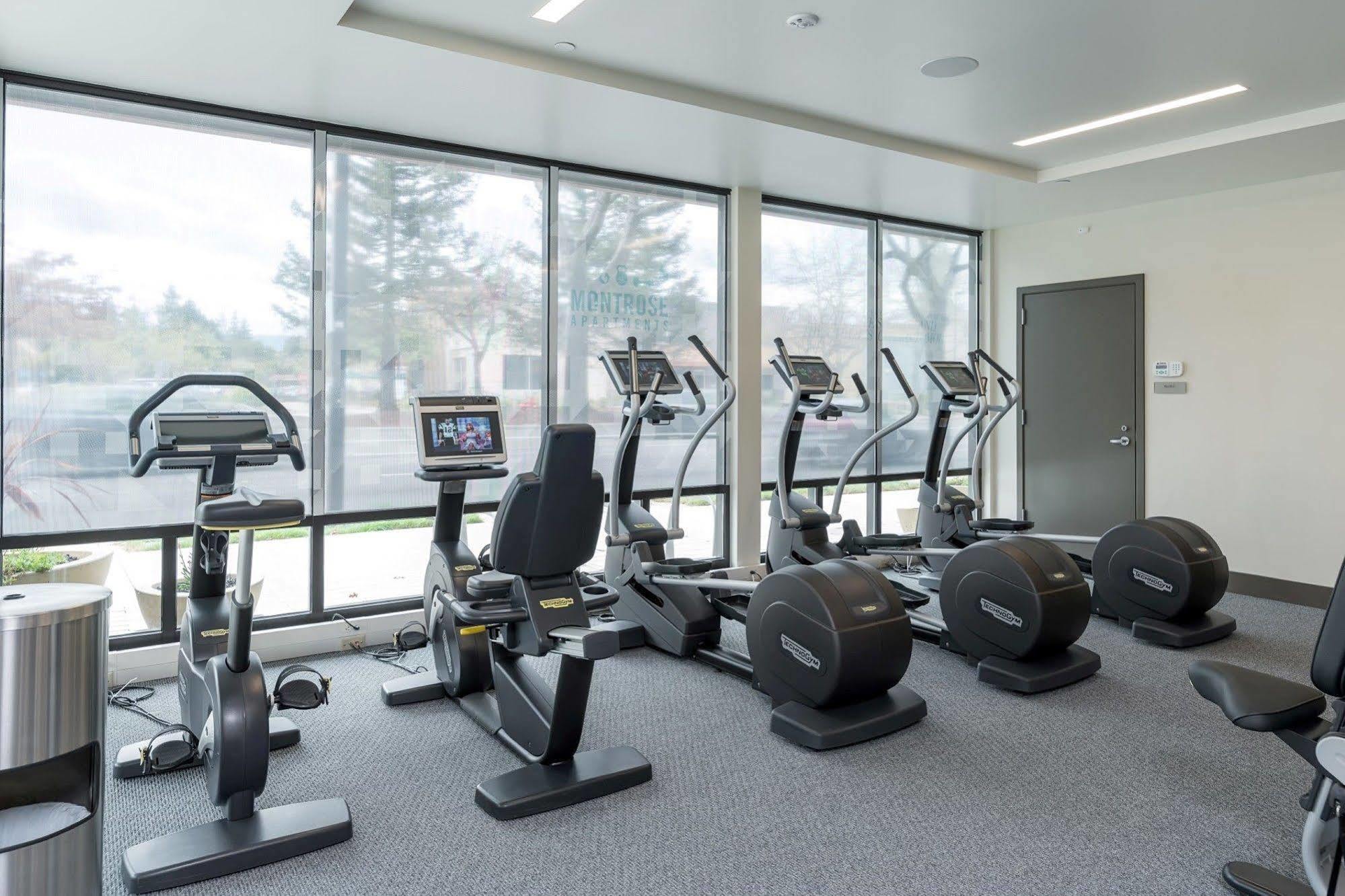Global Luxury Suites At Downtown Mountain View Eksteriør bilde