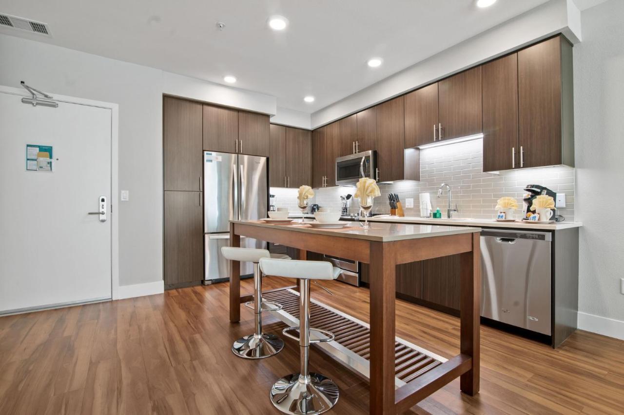 Global Luxury Suites At Downtown Mountain View Eksteriør bilde